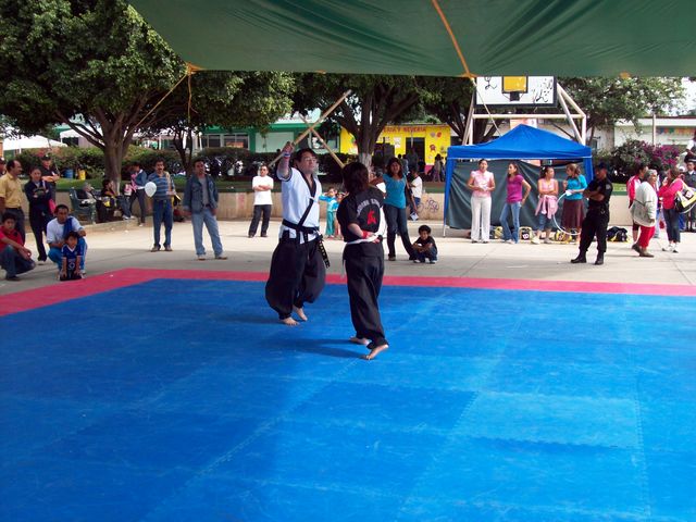 CLASE Y EXHIBICION DE HAEDONG KUMDO
MDK XOXO